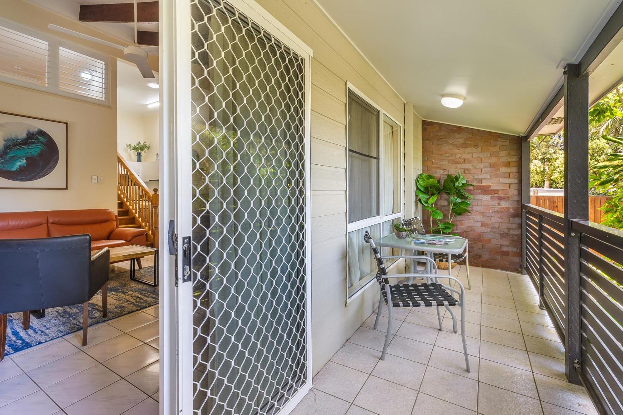 Apartment Absolute Front - Blue Pacific Mackay